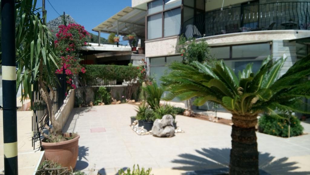 Villa George Néa Mákri Exterior foto